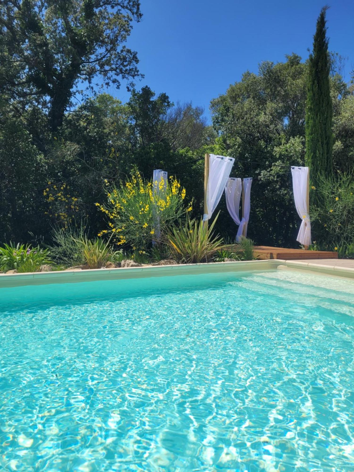 Bastide Cigaline Villa เลอโบสเซต์ ภายนอก รูปภาพ