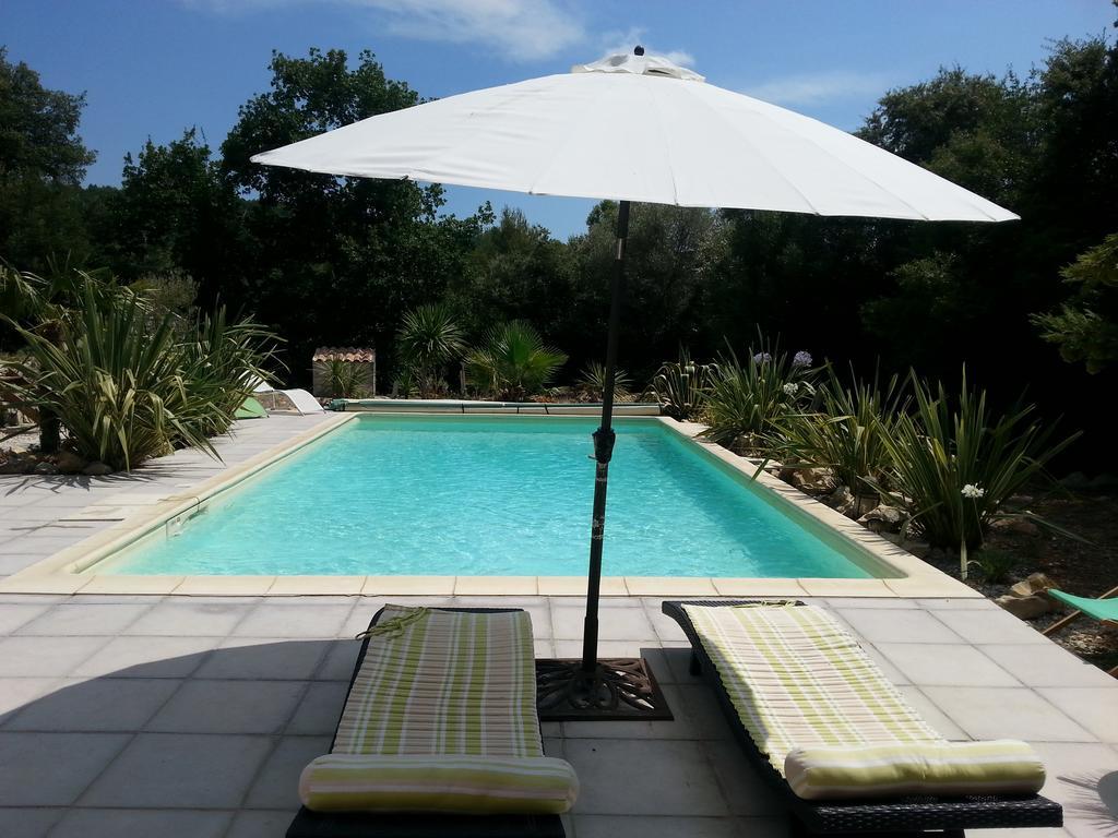 Bastide Cigaline Villa เลอโบสเซต์ ภายนอก รูปภาพ