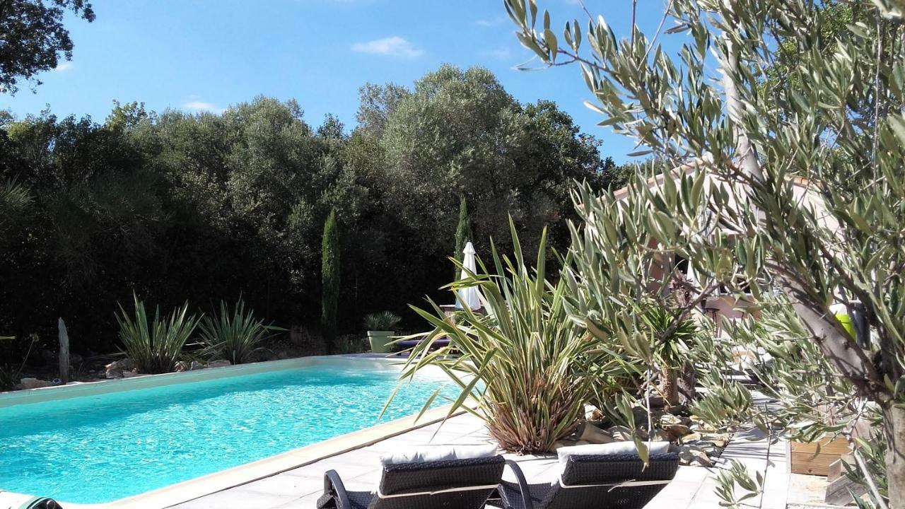 Bastide Cigaline Villa เลอโบสเซต์ ภายนอก รูปภาพ