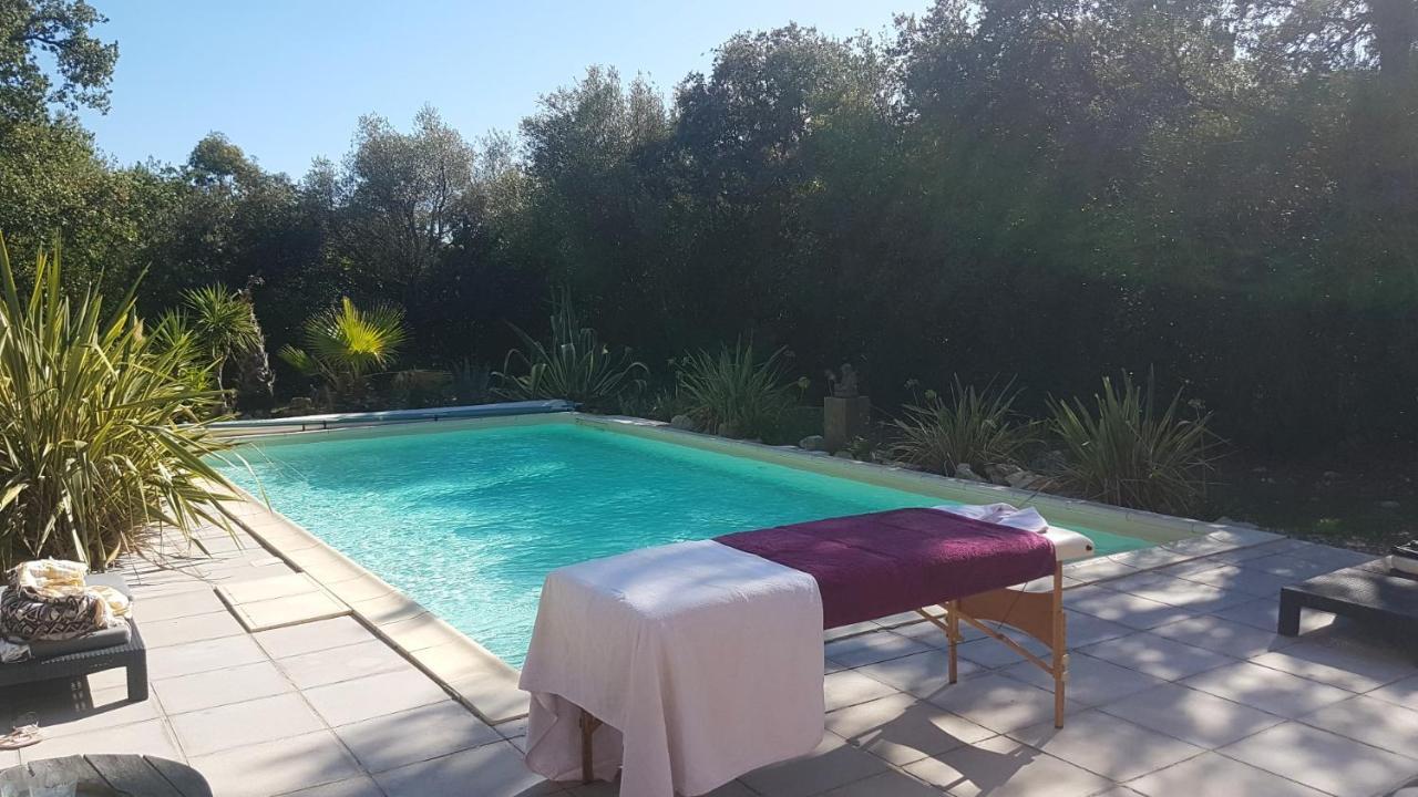 Bastide Cigaline Villa เลอโบสเซต์ ภายนอก รูปภาพ